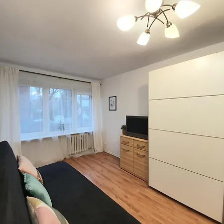 Mieszkanie Niedaleko Plazy - Wyscigi Apartment *